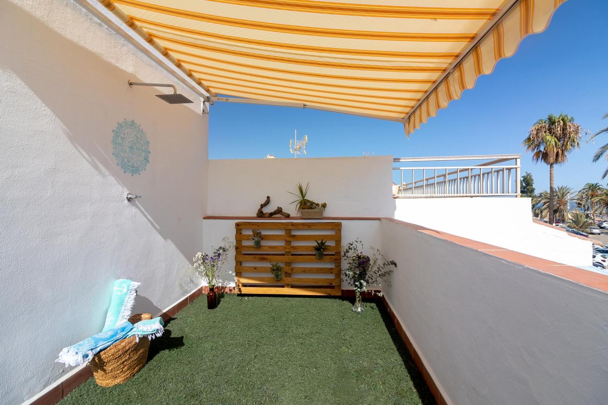Sea & Wave Al Rolo Beach Apartment 말라가 외부 사진