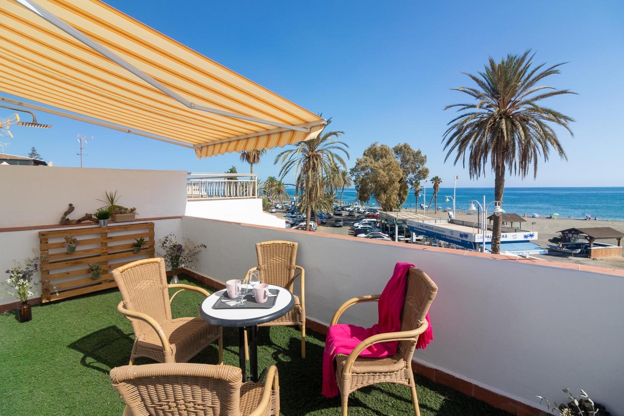 Sea & Wave Al Rolo Beach Apartment 말라가 외부 사진